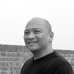Marni deLeon, CCM
